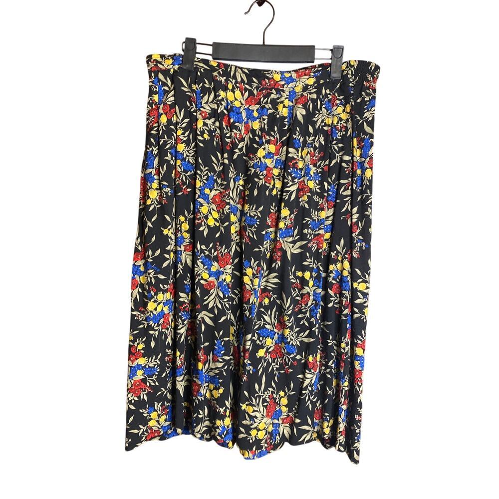 VINTAGE Floral Large Sag Harbor Skirt Pockets